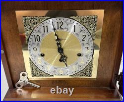 Howard Miller Thomas Tompion Cherry Mantle Clock 612-436 Triple Chime With Key