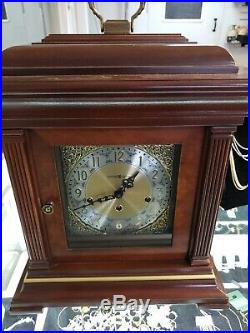 Howard Miller Westminster Chime Bracket Mantel Shelf Clock Wkey Cherry, Nice