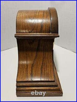 Howard Miller Worthington Mantel Clock 613-102 Oak Yorkshire Finish Good Cond