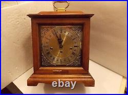 Howard Miller mantel clock 340-020 Key Wind 1/4 hour TripleChime Holds Time Mint