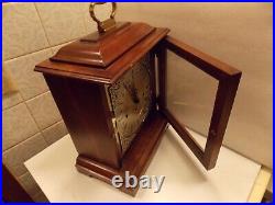 Howard Miller mantel clock 340-020 Key Wind 1/4 hour TripleChime Holds Time Mint