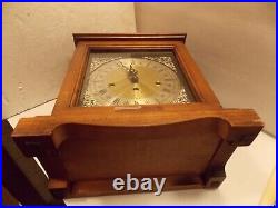 Howard Miller mantel clock 340-020 Key Wind 1/4 hour TripleChime Holds Time Mint