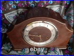 Large Bakelite Smiths Westminster chimes 8 Day Mantel Clock G. W. O