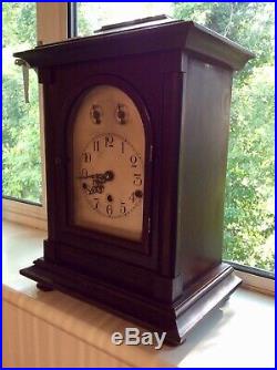 Large Kienzle style Mahogany Westminster Chimes mantle Bracket clock