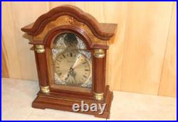Modern Westminster Chime Quartz Battery Colonial Bracket Style clock