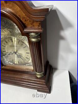 Modern Westminster Chime Quartz Battery Colonial Bracket Style clock TESTED NICE