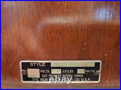 New Haven Clock Co, Westminster Chime Electric Mantel Clock