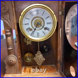New Haven Gingerbread mantle clock antique