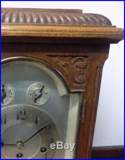 Oak cased westminster chimes bracket clock