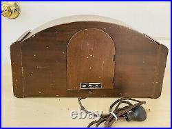 Old Vintage WESTMINSTER CHIME New Haven Wood Mantle Clock Art Deco