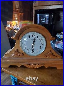 PERFECT CHRISTMAS GIFT Wooden Oak Mantel Clock
