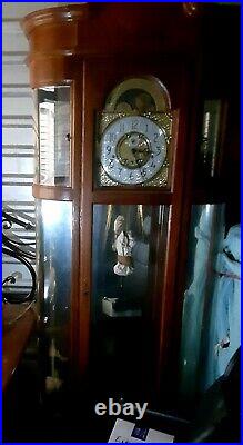 Ridgeway Richardson I I Curio Grandfather Clock Model 9702 perfect condition