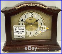 SEIKO MANTEL CLOCK OAK FINISH WITH WESTMINSTER CHIME AND 12 SONGS QXW432BLH