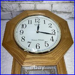 SEIKO SCHOOL HOUSE WALL CLOCK DUAL CHIMES ON/OFF REAL OAK D Battery