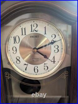 Seiko Westminster 12 Melodies Mantle Clock With Pendulum and Daytime Monitor