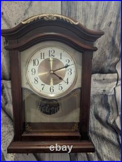 Seiko Westminster 12 Melodies Mantle Clock With Pendulum and Daytime Monitor