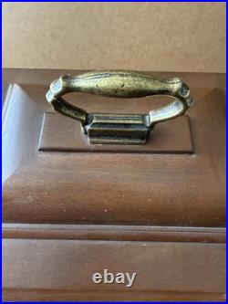 Seth Thomas LEGACY 3W 8-day Westminster Chime Mantel Clock 2 Jewels 1322-000