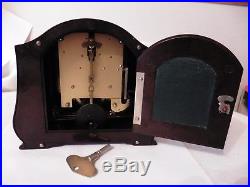 Smiths Walnut Westminster Chiming Key wound pendelum Mantle Clock Good WORKING