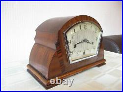 VINTAGE 1930s ART DECO WESTMINSTER CHIMING MANTLE CLOCK (WORKING)