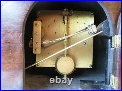 VINTAGE 1930s ART DECO WESTMINSTER CHIMING MANTLE CLOCK (WORKING)