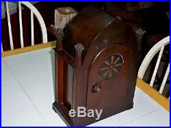VINTAGE New Haven Abbey Westminster chime Gothic style mantle clock (very nice)
