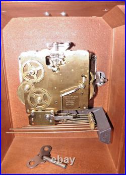 VTG Germany USA 1900's Howard Miller Mantel Clock 340-020 Chimes with Key