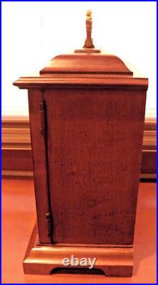 VTG Germany USA 1900's Howard Miller Mantel Clock 340-020 Chimes with Key