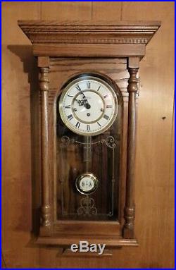 Very Nice Ridgeway Oak Westminster Chimes Wall Clock