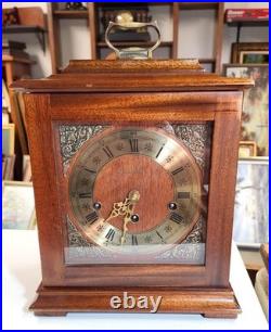 Very Nice Vintage Elgin 8 Day Westminster Chime Bracket Clock Working Well 1969