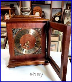 Very Nice Vintage Elgin 8 Day Westminster Chime Bracket Clock Working Well 1969