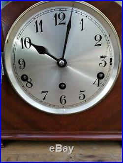 Very Stylish Old Westminster Chime Mantle Clock in excellent condition Working