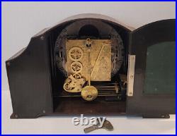 Vintage 1950's Large English Smiths Bakelite Westminster Chiming Mantel Clock