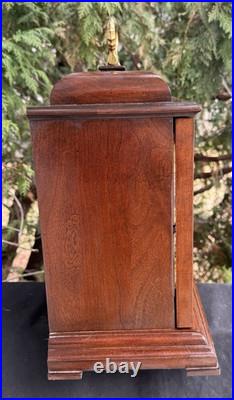 Vintage 1985 Howard Miller Mantle Bracket Chime Clock Quarter Hour Strike VIDEO