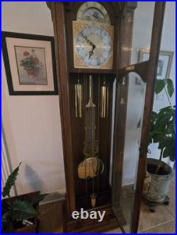 Vintage Colonial Grandfather Clock, oak