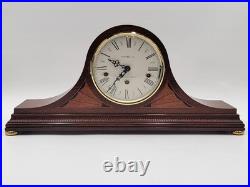 Vintage Elegant Large Howard Miller Presidential Triple Chime Mantle Clock. Read