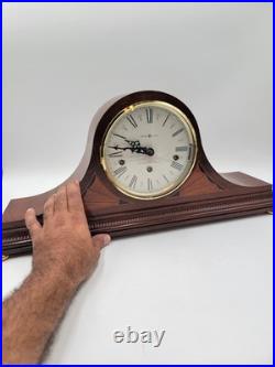 Vintage Elegant Large Howard Miller Presidential Triple Chime Mantle Clock. Read