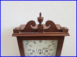 Vintage HERSCHEDE 8 Day Westminster Chime Shelf Clock Works. Very Clean example Vintage HERSCHEDE 8 Day Westminster Chime Shelf Clock Works. Very Clean example