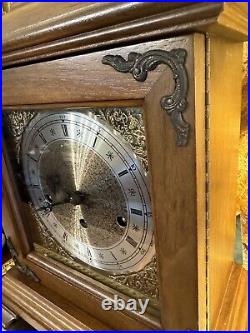 Vintage Hamilton Walnut Triple Chime Quarter Hour Mantel Clock Works Well