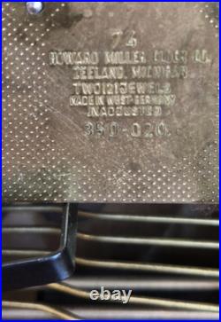 Vintage Howard Miller Bracket Clock Westminster Chimes Bareick Collection