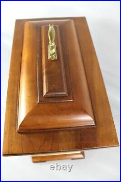 Vintage Howard Miller Mantel Clock 612-436 Triple Chime Key Wind Thomas Tompion