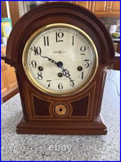 Vintage Howard Miller Oak Westminster Chime Mantle Clock Great Condition
