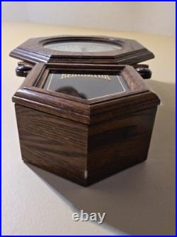 Vintage Howard Miller Wall Clock Westminter Chimes 613-191 WithKey Beautiful