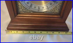 Vintage Howard Miller West Chime Key Wind Mantel Clock Model 613-182