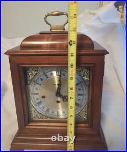 Vintage Howard Miller West Chime Key Wind Mantel Clock Model 613-182