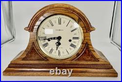 Vintage Howard Miller Westminster Chime Mantel Clock Oak With Walnut Inlay Works