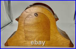 Vintage Howard Miller Westminster Chime Mantel Clock Oak With Walnut Inlay Works