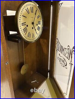 Vintage Howard Miller Westminster Chime Wall Clock Model No. 612-542 Read