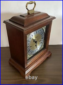 Vintage Howard Miller Zeeland Michigan 2 Jewels Mantle Clock with Key