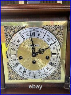 Vintage Howard Miller chiming Mantle Clock 612-437 Westminster Chime Working