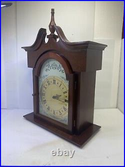 Vintage Quartz Grandfather Mantel Clock Westminster Chime 23.5x 16.5x8